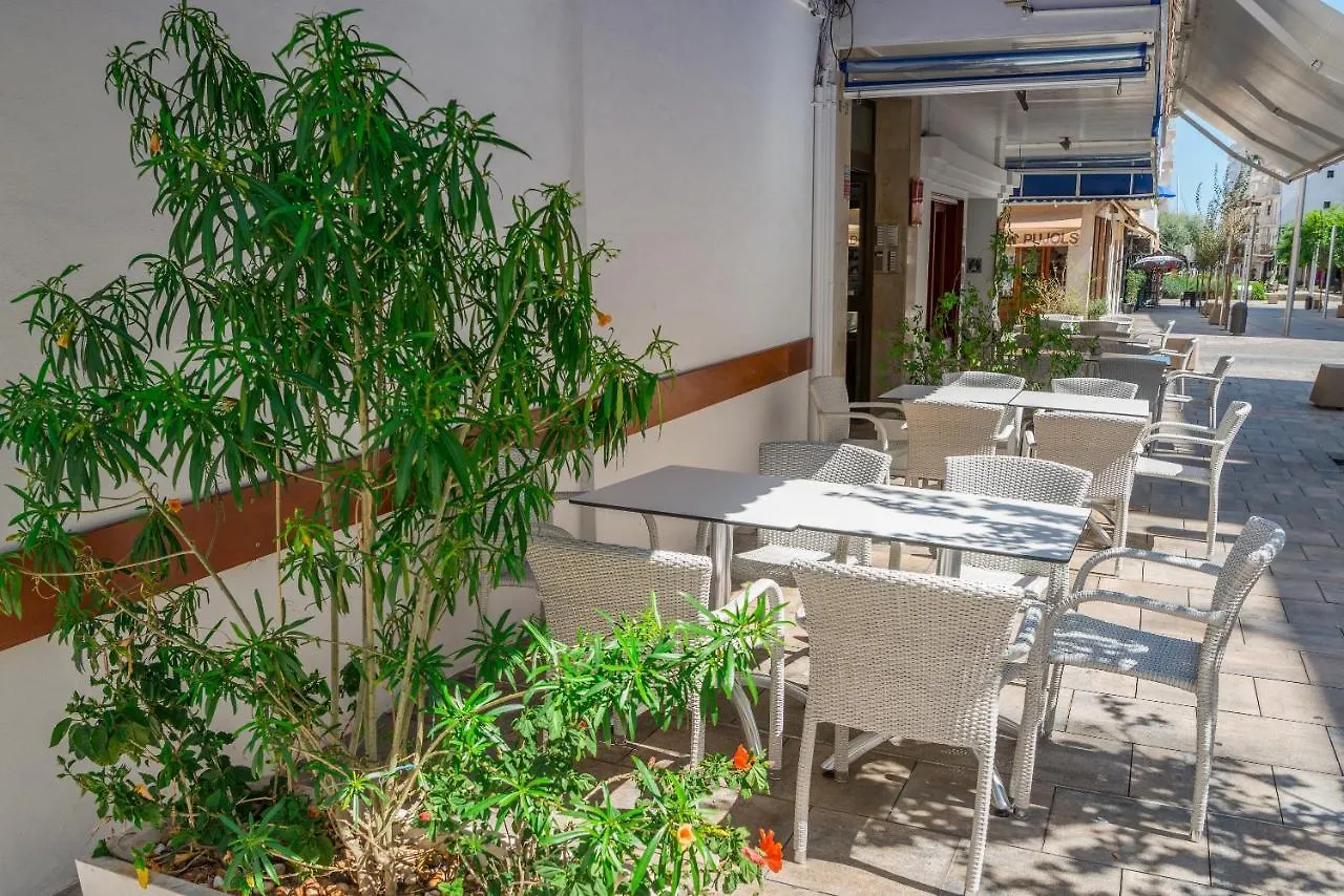 Apartments Niko Santa Eularia des Riu